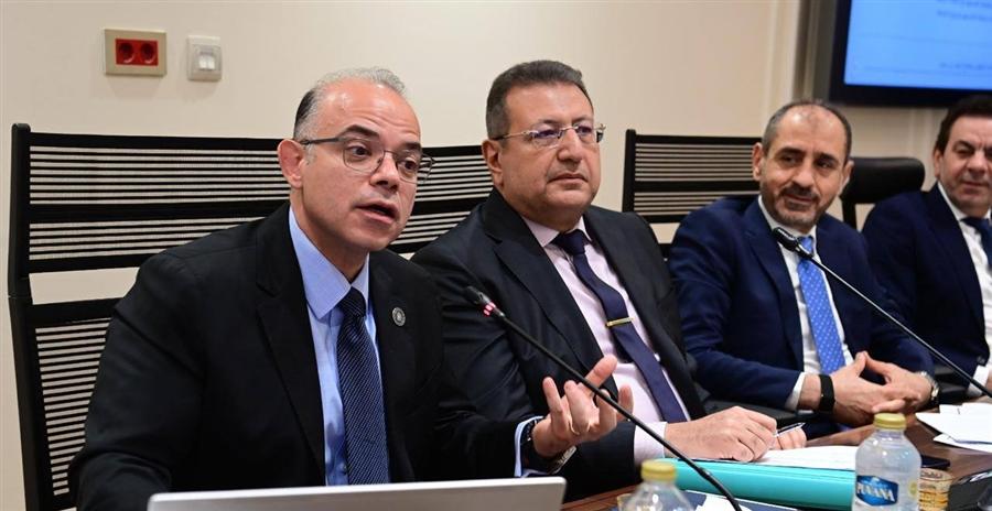 فريد: نستهدف رفع النمو إلى 6% عبر تعزيز الادخار وزيادة الاستثمار